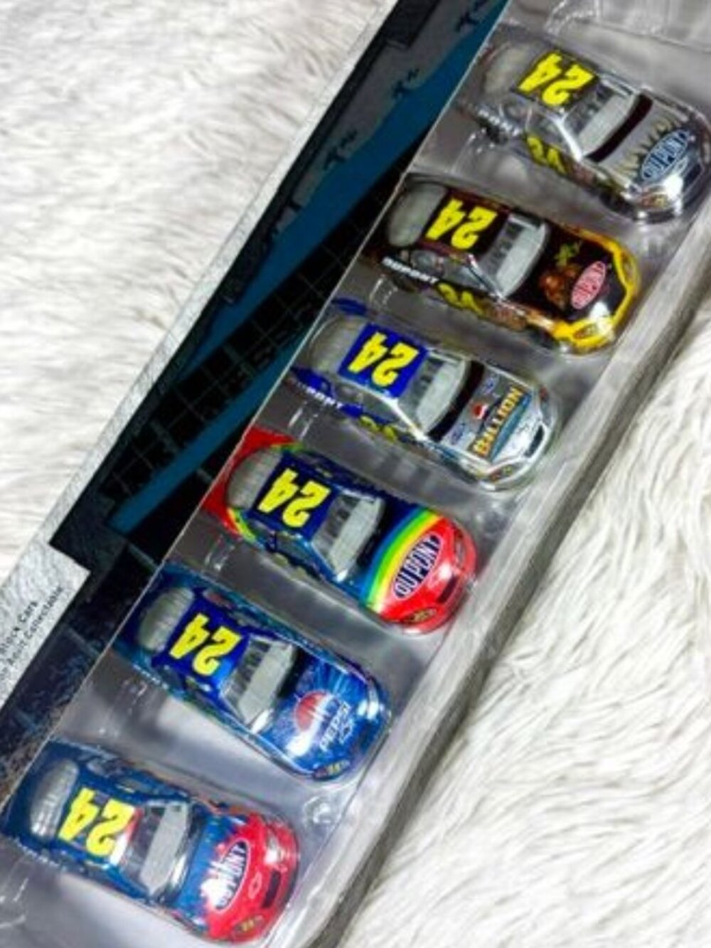 Vintage Jeff Gordon Driver Collector Set 2004 Monte Carlo 6 Car Set